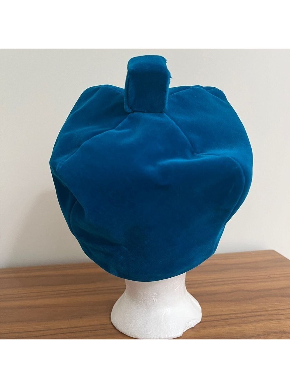 VINTAGE Jerry Yates Montreal Blue Velvet Hat Square Shape 50's 60's Chic Lady - Picture 8 of 15
